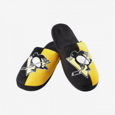 Pittsburgh Penguins papuci de bărbați Logo Staycation Slipper - L = 44-45 EU