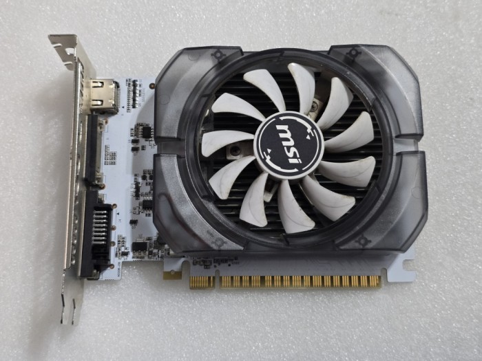 Placa video MSI NVIDIA GeForce GT 730, 2GB DDR3, 64bit - poze reale