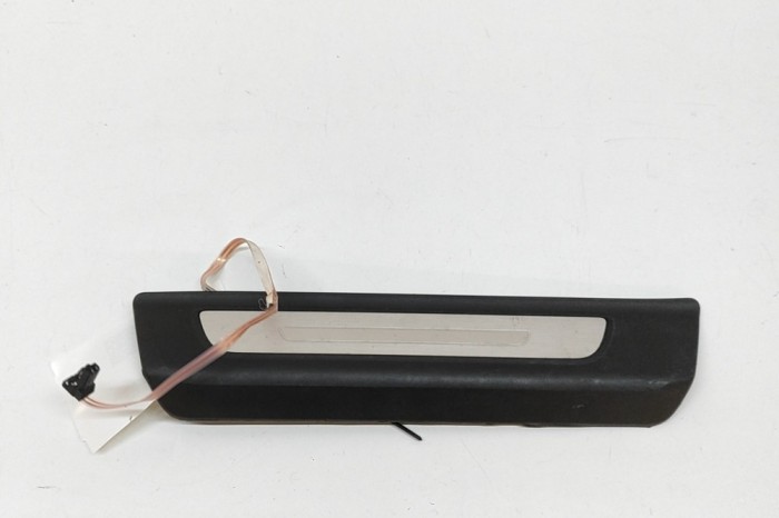 Ornament prag st&acirc;nga spate AUDI Q7 4M 2020 OEM: 4M0947417 | 31968595