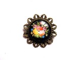 Brosa handmade model floral sticla 36030, fundal negru, diametru 40mm, cadou femei, brosa fashion