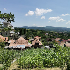 Casa si teren Comănești Bacau