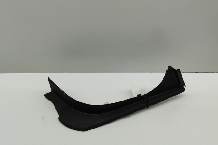Ornament picurator haion dreapta BMW 3 G20, G28 2024 OEM: 7430620 30739197