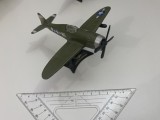 Macheta MAISTO: avion P-47 Thunderbolt