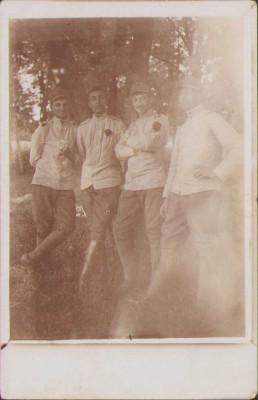 HST P197 Poza elevi militari rom&amp;acirc;ni &amp;icirc;n uniformă model 1912 foto
