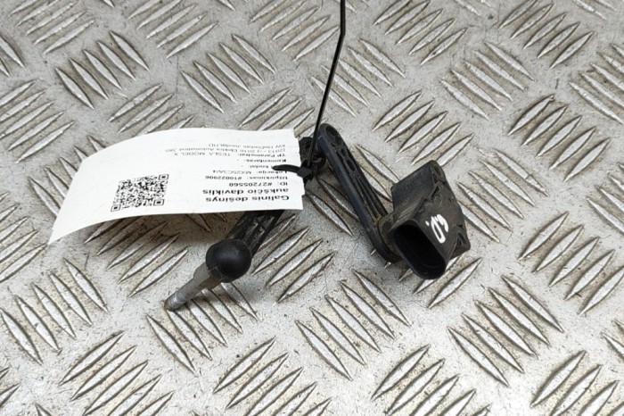 Senzor de nivel &icirc;nălțime dreapta spate TESLA MODEL X 2016 OEM: 1027976-00-A 27205560