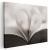 Tablou canvas inima din pagini de carte alb negru 1138 Tablou canvas pe panza CU RAMA 50x70 cm