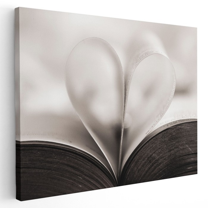 Tablou canvas inima din pagini de carte alb negru 1138 Tablou canvas pe panza CU RAMA 70x100 cm
