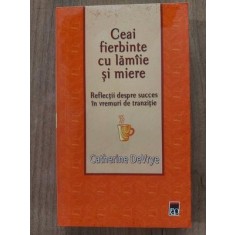 Ceai fierbinte cu lamaie si miere- Catherine DeVrye