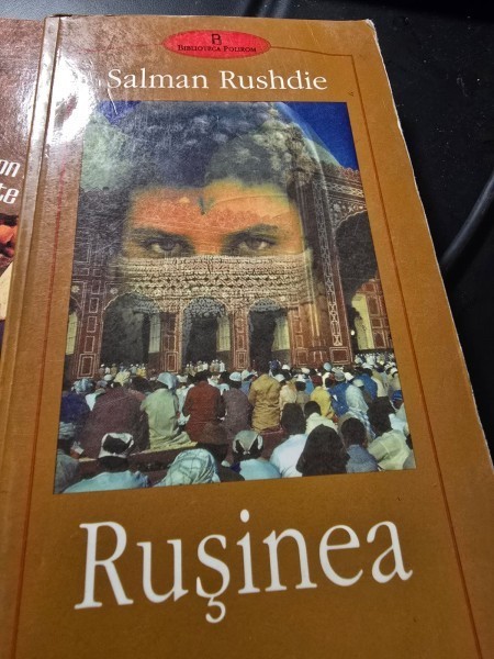 Rusinea - Salman Rushdie
