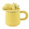 Cana cu capac din ceramica si lingurita Pufo Sleepy Bear pentru cafea sau ceai, 320 ml, galben