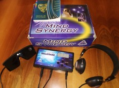 Mind Synergy, Aparat pentru stimulare cerebrala si relaxare foto