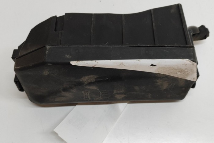 Panou de siguranțe VW T-CROSS C11 2024 OEM: 2Q0927165A,2Q0937132A | 31801382