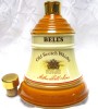 DECANTOR BAUTURA STICLA PORTELAN WADE OLD SCOTCH WHISKY ARTUR BELL&amp;SONS SCOTIA
