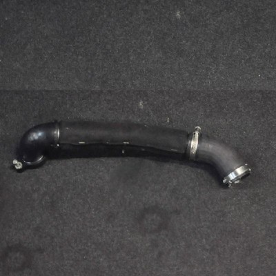 Furtun intercooler dreapta AUDI Q3 8U 2014 OEM: 04L145828D 1988102 foto