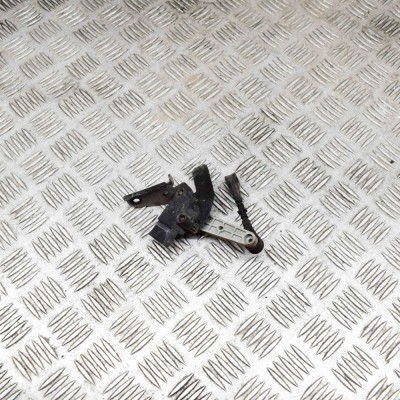 Senzor de nivel &amp;icirc;nălțime dreapta față LAND ROVER RANGE ROVER SPORT L320 2012 OEM: AH32-3C097-AC,AH32-3C004-AA 14936506 foto