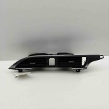 Gura de ventilație planșa de bord AUDI A6 Avant 4G5, C7, 4GD 2012 OEM: 4G1820951G 31047873