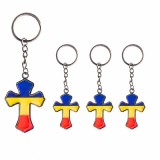 Cumpara ieftin Set 4 brelocuri argintii 10,3 cm cu cruce tricolor 2,1 x 3,4 cm, port chei metalice din otel inoxidabil Romania pentru femei si barbati, cadou patriot