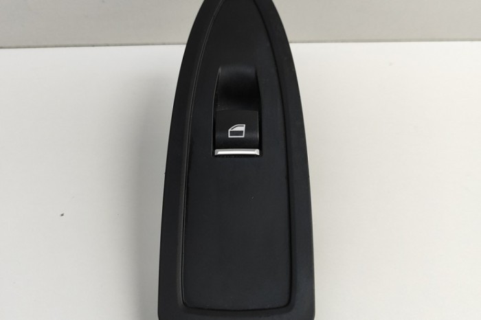 Buton geam ușă st&acirc;nga față BMW 3 Touring F31 2017 OEM: 9208107 30395212