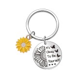 Breloc motivational cu floare &bdquo;It&amp;#039;s okay to be yourself&rdquo;, inspirat pentru prieteni