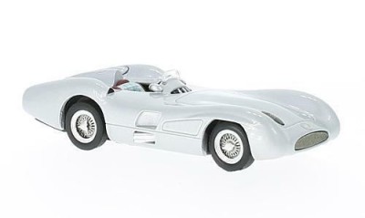 Macheta Mercedes w196 R &amp;eacute;lectricit&amp;eacute; ligne scara 1:43 foto