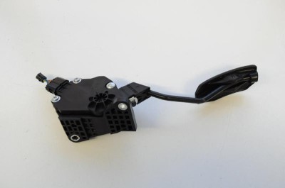 Pedala de accelerație LEXUS RX _L1_ 2013 OEM: 78110-33011,19880-8631 2231928 foto