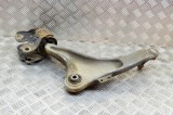 Braț inferior dreapta față VOLVO V60 2015 OEM: FR8ZA 13782856