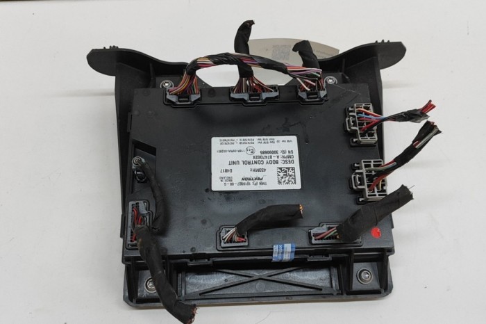 Modul de confort TESLA MODEL S 2018 OEM: 1010907-00-G | 31874712