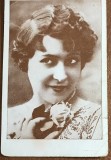 CPISTR5 Portret interbelic de colectie - Tanara cu trandafir, CARTA POSTALA romaneasca