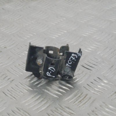 &amp;Icirc;ncuietoare capota dreapta MERCEDES-BENZ M W164 2007 OEM: A2188800160 2651941 foto
