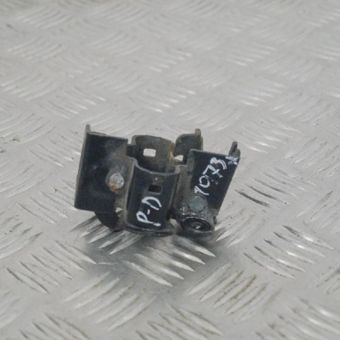 &Icirc;ncuietoare capota dreapta MERCEDES-BENZ M W164 2007 OEM: A2188800160 2651941