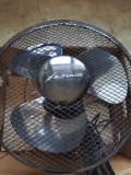 Vand ventilator fara picior, fara accesori, functional