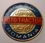 I.532 INSIGNA ROMANIA AUTO-TRACTOR BRASOV, Romania de la 1950