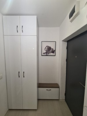 &amp;Icirc;nchiriez studio foto