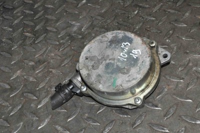 Pompa de vacuum AUDI A6 4F2, C6 2007 OEM: 057145100ae foto