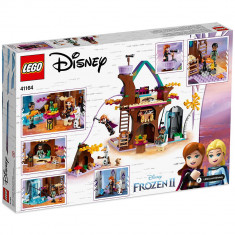 Lego Disney Princess CAsu?a FermecatA Din Copac 41164 foto