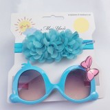 Set turcoaz bentita si ochelari de soare - Little daisy (Marime Disponibila: