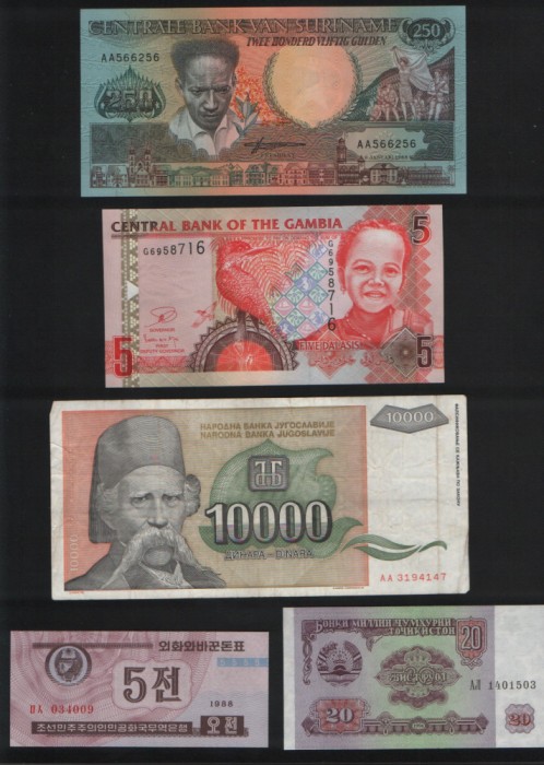 Set 5 bancnote de prin lume adunate (cele din imagini) #157