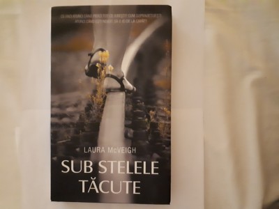 AF - Laura McVEIGH &amp;quot;Sub Stelele Tacute&amp;quot; / RAO foto