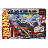 Hot wheels racing curcuit de curse formula 1 cu 3 masinute incluse