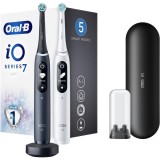 Set 2 x Periuta de dinti electrica Oral-B iO7 cu Tehnologie Magnetica si Micro-Vibratii, Inteligenta artificiala, Display led interactiv, Senzor de pr