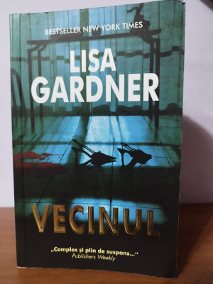 Lisa Gardner &amp;ndash; Vecinul foto