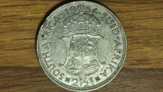 Africa de sud -moneda mare argint- 2 1/2 shillings = half crown 1954 -Elisabeta foto