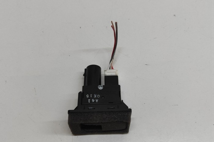 Senzor de temperatură HONDA e:Ny1 2024 OEM: 80590-T20-A41 | 31938437