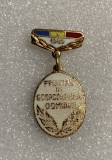 Insigna fruntaș &icirc;n gospodărirea comunei 1989