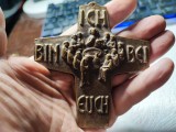 Cruce vintage de bronz