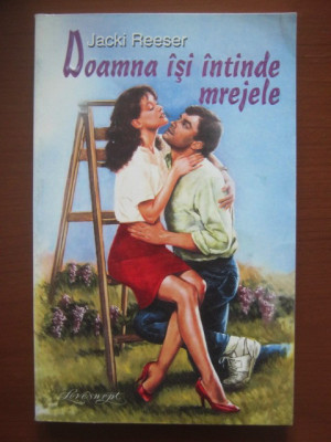 Jacki Reeser - Doamna isi intinde mrejele foto