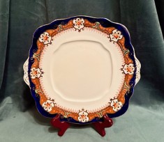 PLATOU DIN PORTELAN ENGLEZESC- MARCAJ ROYAL ALBERT- CROWN CHINA L24,5CM