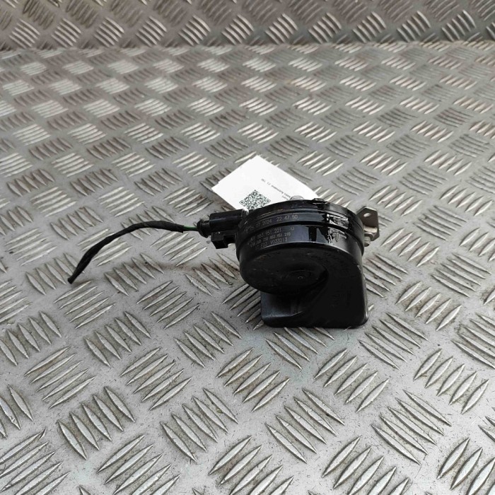 Claxon AUDI A5 Avant 2024 OEM: 8B3951221 31880295