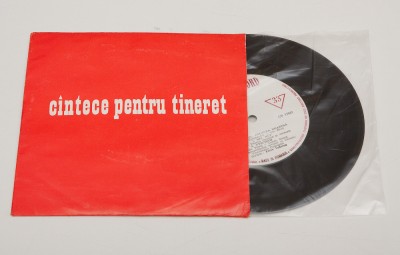 Corul ansamblului U.T.C - Cintece (cantece) pentru tineret - disc vinil mic 7&amp;quot; foto