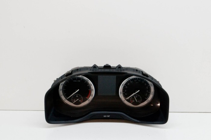 Ceas de bord SKODA KODIAQ NS7 2020 OEM: A3C0459850101,565920951D 14532667